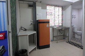 Rama 3 Sunrise Hostel