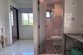 Rama 3 Sunrise Hostel