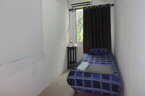 Rama 3 Sunrise Hostel