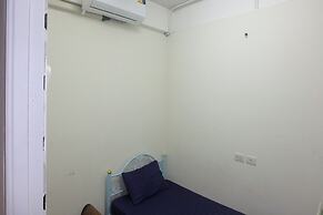 Rama 3 Sunrise Hostel