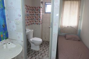 Rama 3 Sunrise Hostel