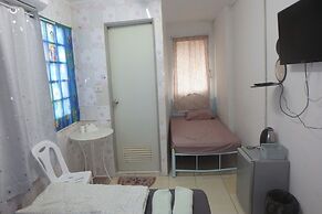 Rama 3 Sunrise Hostel