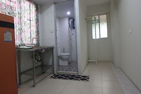 Rama 3 Sunrise Hostel
