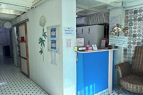 Rama 3 Sunrise Hostel