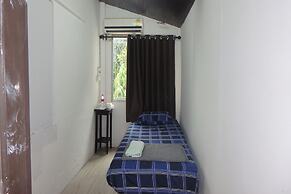 Rama 3 Sunrise Hostel