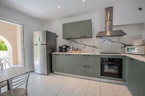 Holiday Home in Algajola, 100 m From Beach