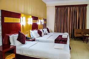 Phoenix Retreat Deira By Dancenter