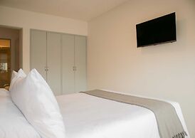Striking 1BR in Miraflores
