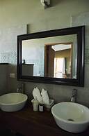 w Trendy 1BR w Pool in M Ncora