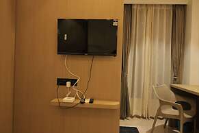 The Basil Hotel