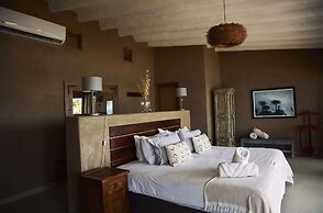 w Exceptional 1BR w Pool in M Ncora