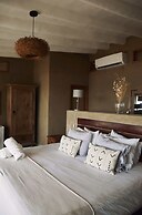 w Exceptional 1BR w Pool in M Ncora