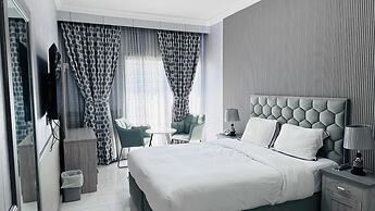 Luxurious San Marino Stay by Checkmyguest