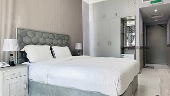 Luxurious San Marino Stay by Checkmyguest