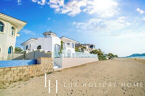 LUX The Ultimate Island Palm Villa