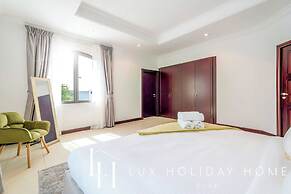 LUX The Ultimate Island Palm Villa
