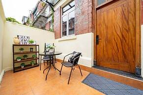 Shanghai Hills& Well-time MCM Family B&B