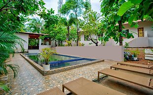 La Roca Inn