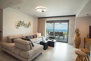 Sunrise Villas Collection