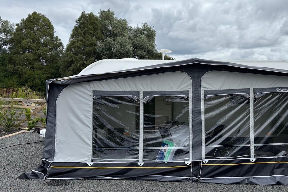 4 Guests - Pet Friendly - Durham Caravan Retreat