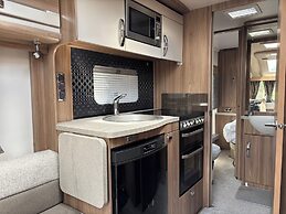 4 Guests - Pet Friendly - Durham Caravan Retreat
