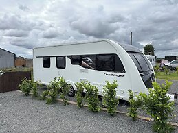 4 Guests - Pet Friendly - Durham Caravan Retreat