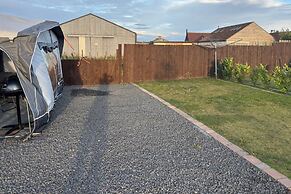 4 Guests - Pet Friendly - Durham Caravan Retreat