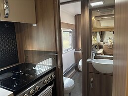 4 Guests - Pet Friendly - Durham Caravan Retreat