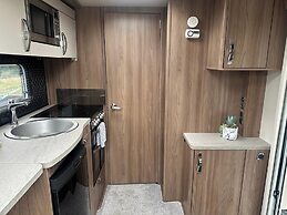 4 Guests - Pet Friendly - Durham Caravan Retreat