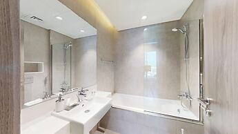 PVH - Lagoon View 1BR District One Res 4