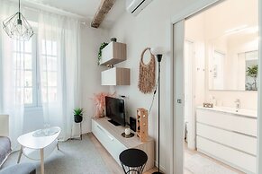 Nest & Rest