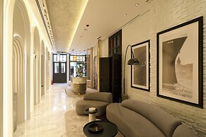 The Wings Hotels Pera