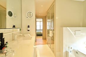The Wings Hotels Pera