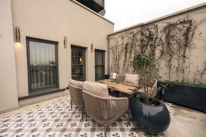 The Wings Hotels Pera
