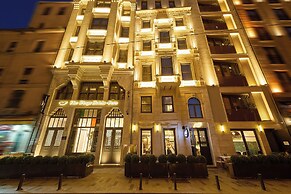 The Wings Hotels Pera