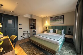 The Wings Hotels Pera