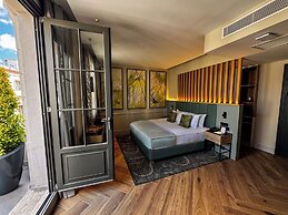 The Wings Hotels Pera