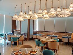 Apec Mandala Mui Ne Hotel Suites