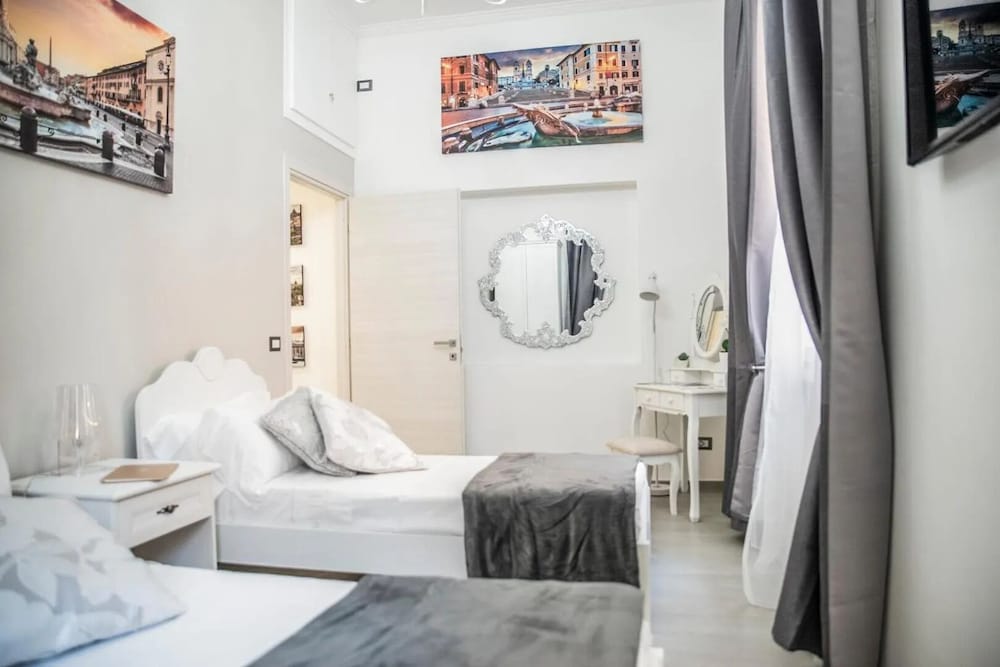 Central Luxury Apartment