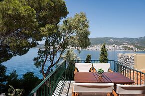 Porto Castello Villas