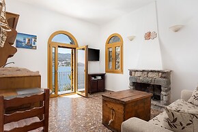 Porto Castello Villas