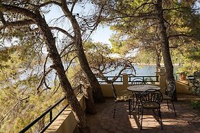 Porto Castello Villas