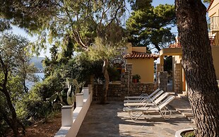 Porto Castello Villas