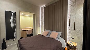 Tropicana room