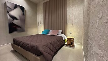 Tropicana room