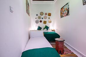 RIAD AMR