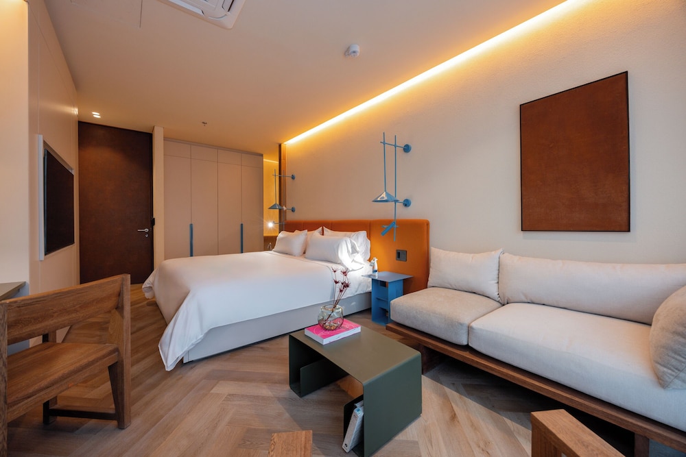 The Cut Hotel
