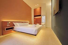 Velvet Inn