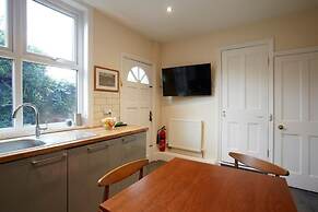Vas's York House