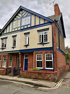 Vas's York House